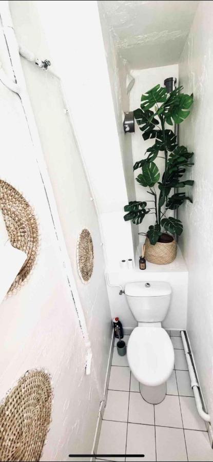 Cosy Studio Saint-Lazare Lägenhet Paris Exteriör bild